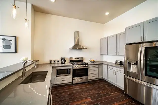 210 Decatur Street #202, New Orleans, LA 70112 - #3