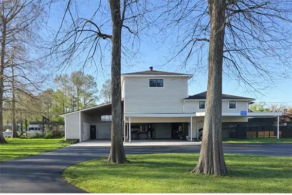 31748 Shelton Drive, Springfield, LA 70462