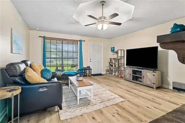 2410 Pelican Street, Slidell, LA 70460 - #3