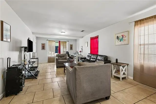 507 Warrington Drive, New Orleans, LA 70122 - #3