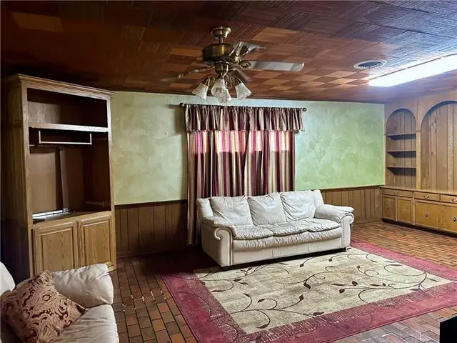 147 Broussard Drive, Laplace, LA 70068 - #3