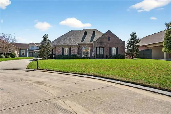 116 Jasmine Court, Belle Chasse, LA 70037