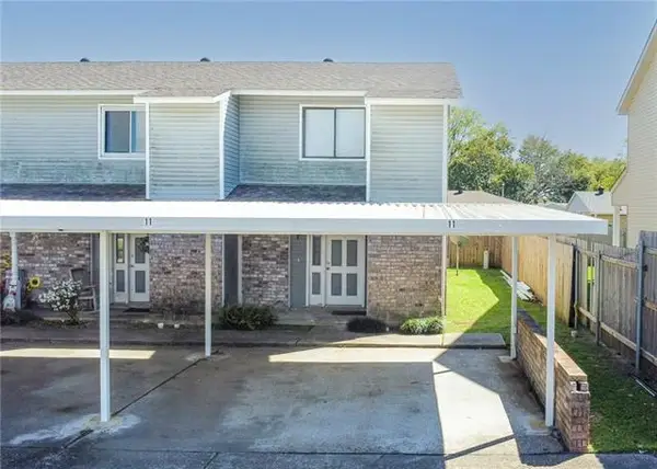 382 Fairway Drive #11, Laplace, LA 70068