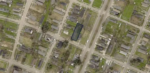 6017 Urquhart Street, New Orleans, LA 70117