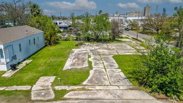 2018 Poland Avenue, New Orleans, LA 70117