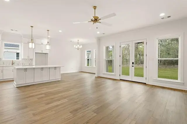 1304 W 24th Avenue, Covington, LA 70433 - #2