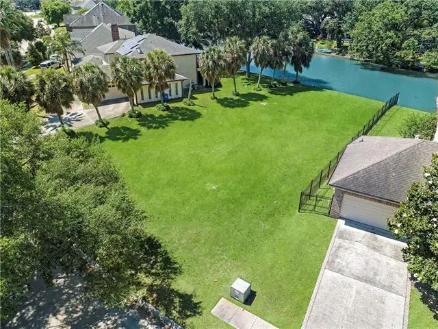 4418 Bancroft Drive, New Orleans, LA 70122 - #1