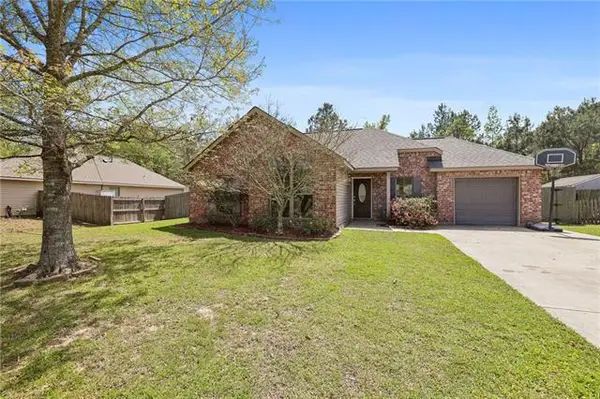44059 Washley Trace Circle, Robert, LA 70455