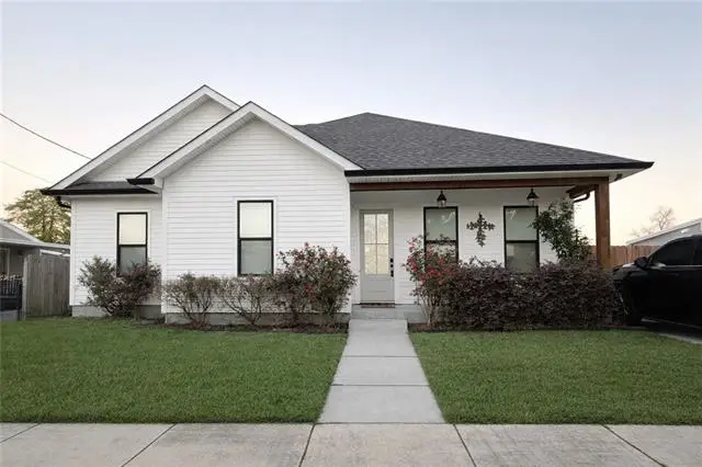 2408 Lloyds Avenue, Chalmette, LA 70043 - #1