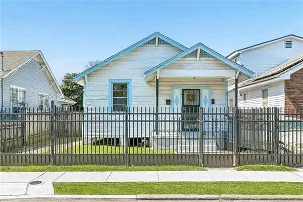 1724 Eagle Street, New Orleans, LA 70118