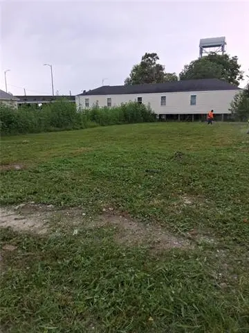 1610 Deslonde Street, New Orleans, LA 70117 - #2