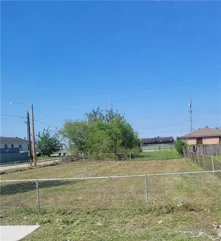 3037 Laussat Place, New Orleans, LA 70117 - #1