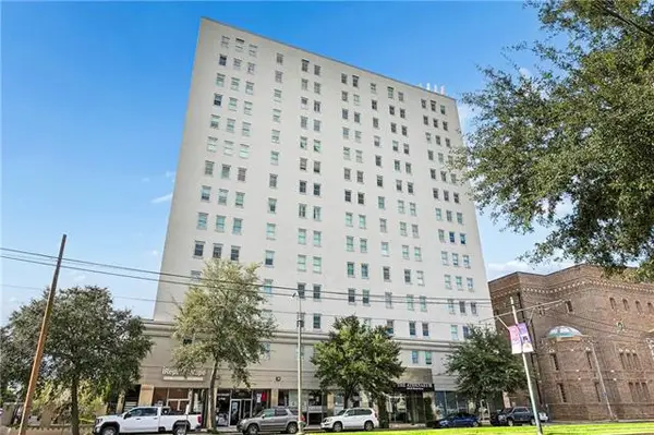 1205 St Charles Avenue #810, New Orleans, LA 70130