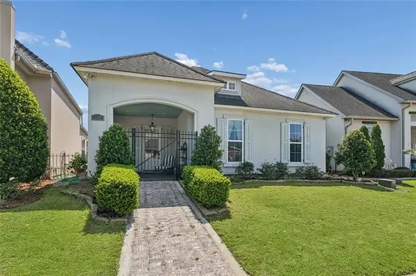 725 S Corniche Du Lac Street, Covington, LA 70433