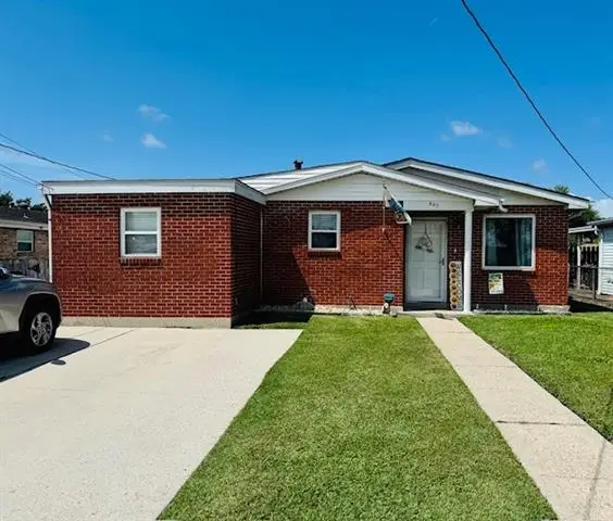 520 Oak Avenue, Harahan, LA 70123
