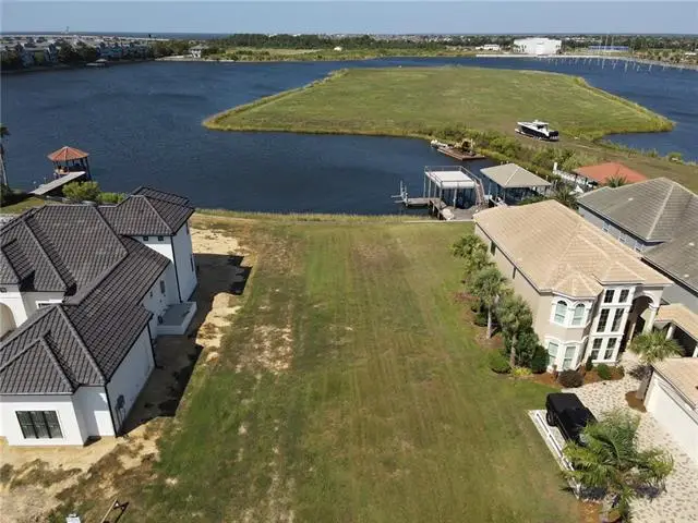 1060 Marina Villa South, Slidell, LA 70461 - #1