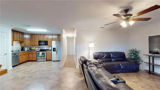 561 Gardenia Street, Laplace, LA 70068 - #2