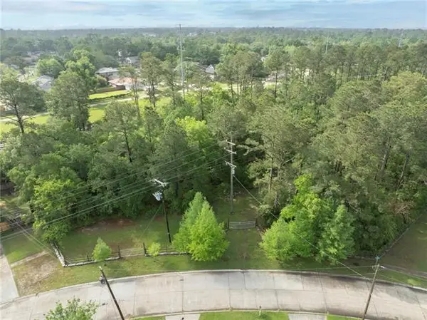 202-204 Camellia Drive, Slidell, LA 70458