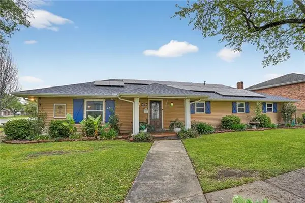 45 E Carmack Drive, Chalmette, LA 70043