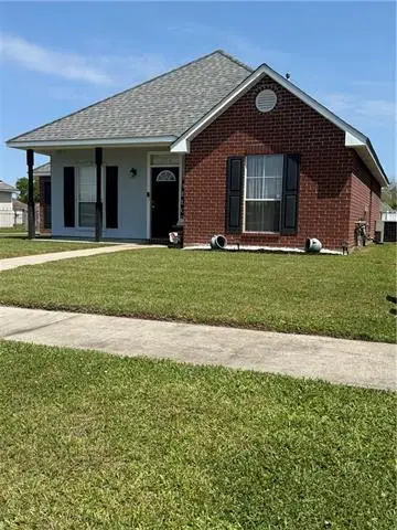 312 S Oleana Drive, Gonzales, LA 70707