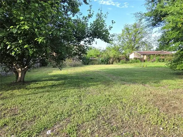 5929 N Claiborne Avenue, New Orleans, LA 70117