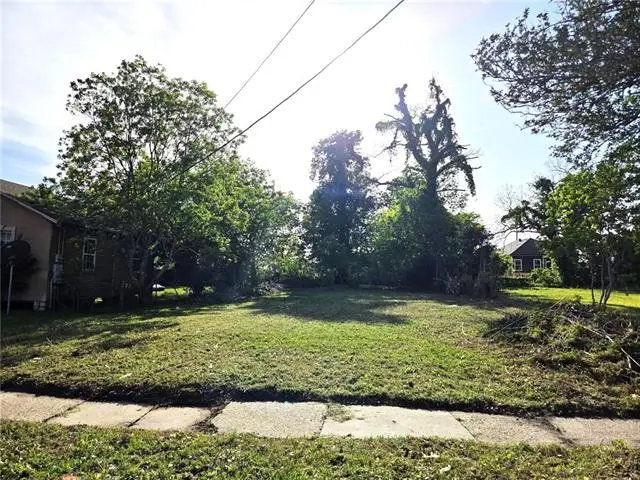 4632 Eastview Drive, New Orleans, LA 70126 - #2
