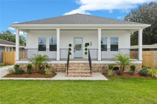129 Creagan Avenue, Gretna, LA 70053 - #1
