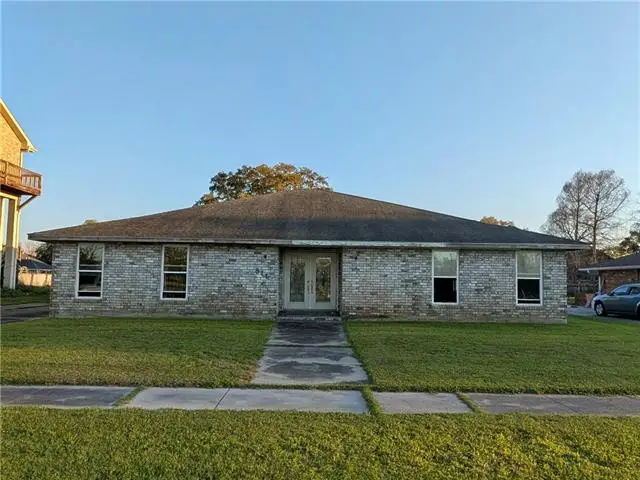 511 Park Boulevard, Braithwaite, LA 70040 - #1