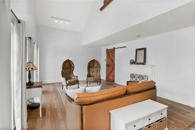 3714 Laurel Street, New Orleans, LA 70115 - #2