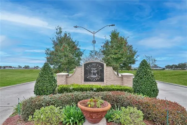 172 Mallard Drive, Westwego, LA 70094 - #1