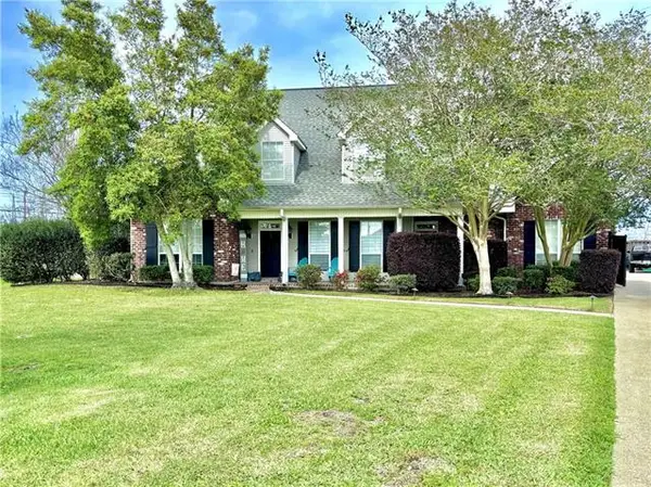 3315 Bridgewater Drive, Harvey, LA 70058