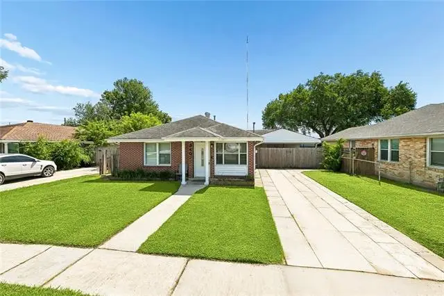 3407 Delille Street, Chalmette, LA 70043 - #2