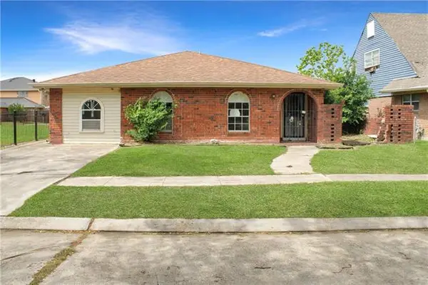 7432 Dartmoor Drive, New Orleans, LA 70127