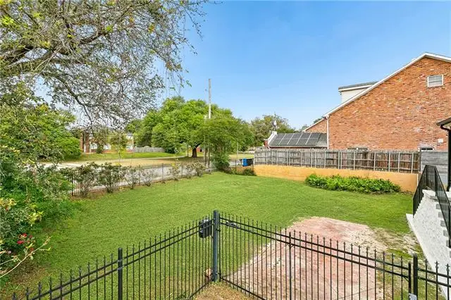 2401 New York Street, New Orleans, LA 70122 - #2