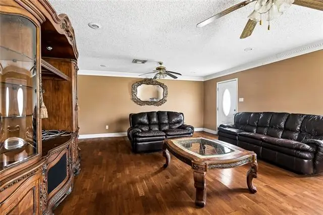 5972 Dreux Avenue, New Orleans, LA 70126 - #3