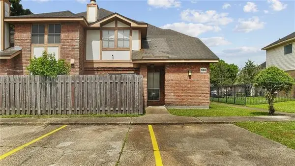 200 Cypress Grove Court #75, New Orleans, LA 70131