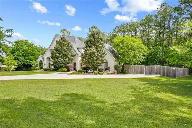 459 Camden Park Drive, Covington, LA 70435 - #2