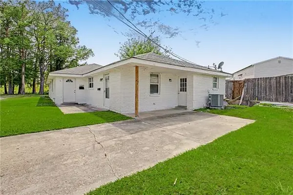 1900 Ree Road, Chalmette, LA 70043