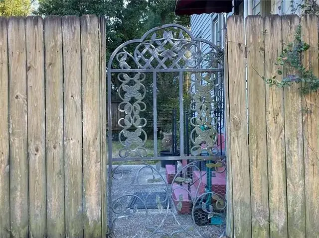 3929-31 Octavia Street, New Orleans, LA 70125 - #2