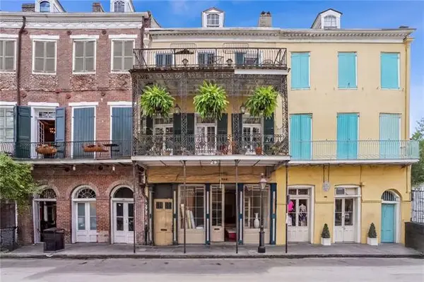 534 Chartres Street #4 & 6, New Orleans, LA 70130
