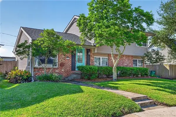 609 Mary Lane, River Ridge, LA 70123