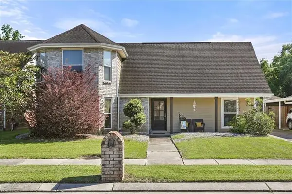 2701 S Lake Boulevard, Violet, LA 70092