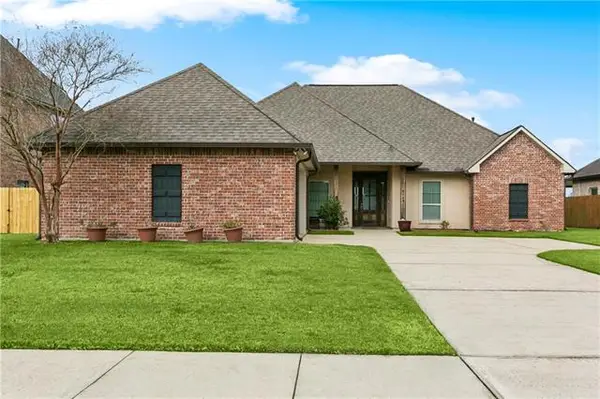 8669 Sandpiper Street, Denham Springs, LA 70706