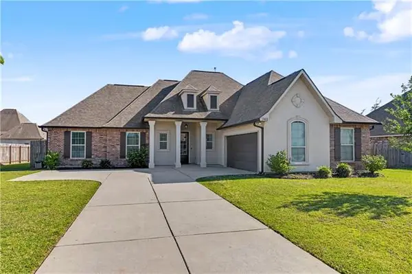 740 English Oak Drive, Madisonville, LA 70447