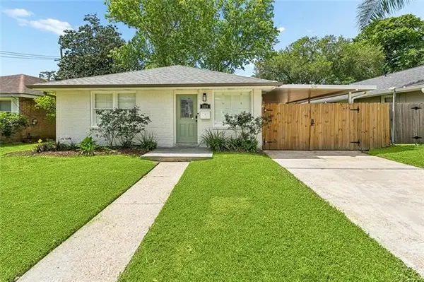 1104 Helios Avenue, Metairie, LA 70005