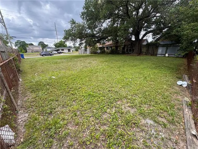 4611 Mithra Street, New Orleans, LA 70126 - #3