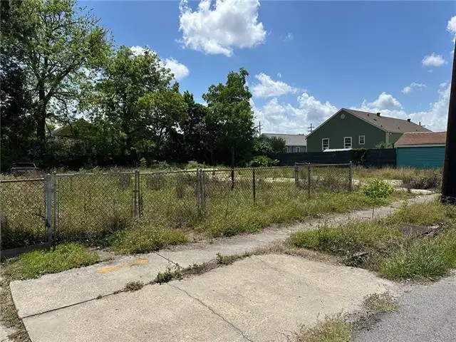 4520 Marais Street, New Orleans, LA 70117 - #3