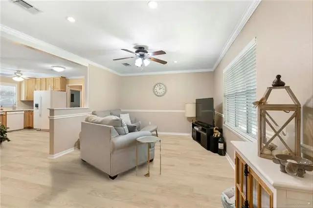 223 Robin Hood Drive, Covington, LA 70433 - #2