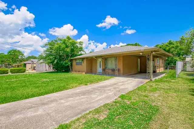 2036 General Collins Avenue, New Orleans, LA 70114 - #2