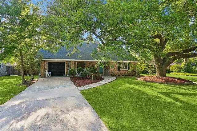 135 Shannon Drive, Mandeville, LA 70471 - #2